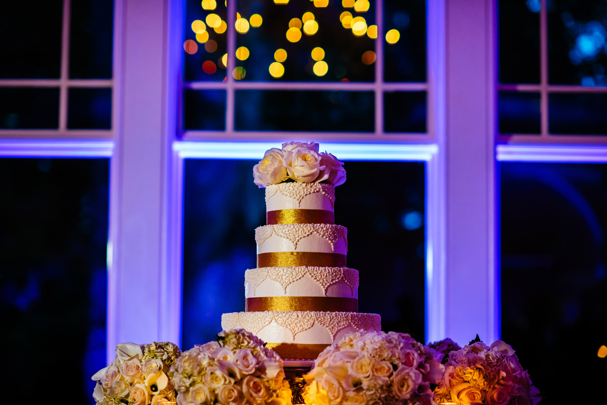 Wedding Cake at Riverview Simsbury