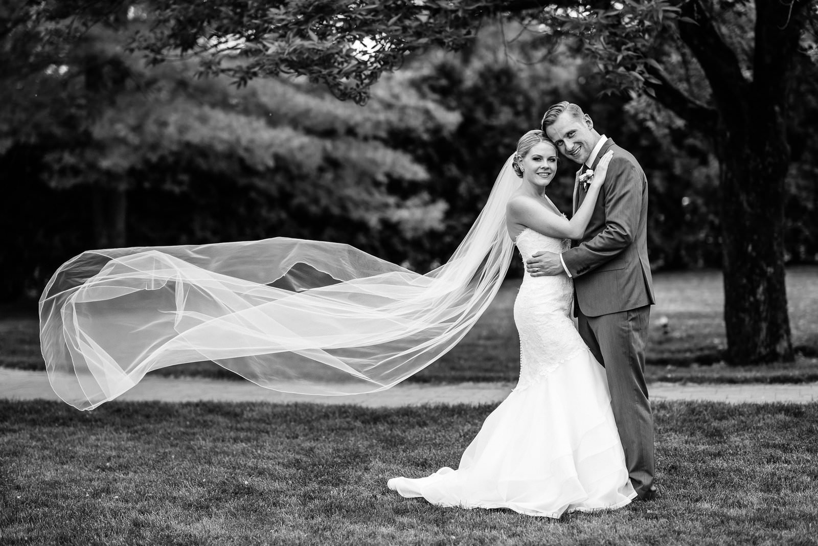 Farmington Gardens wedding