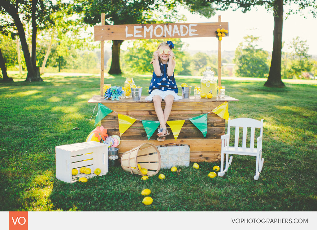 lemonade_stand_mini_sessions_connecticut_0007-vo