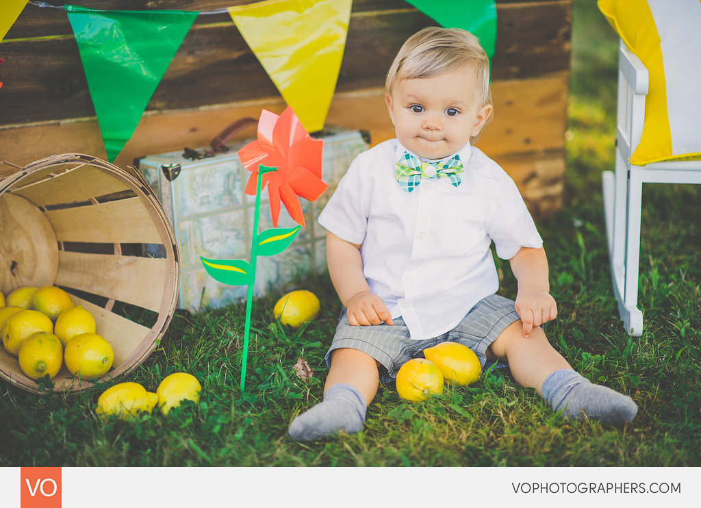 lemonade_stand_mini_sessions_connecticut_0008-vo