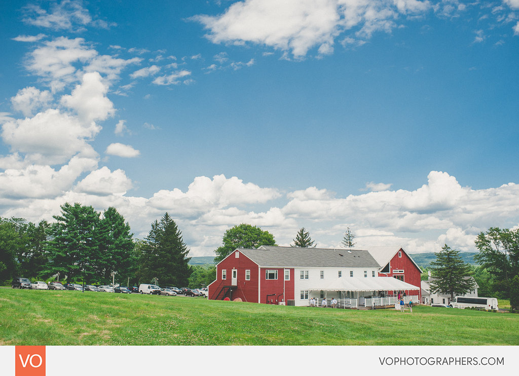 the_red_barn_at_hampshire_college_wedding_amherst_etm_0009-kk