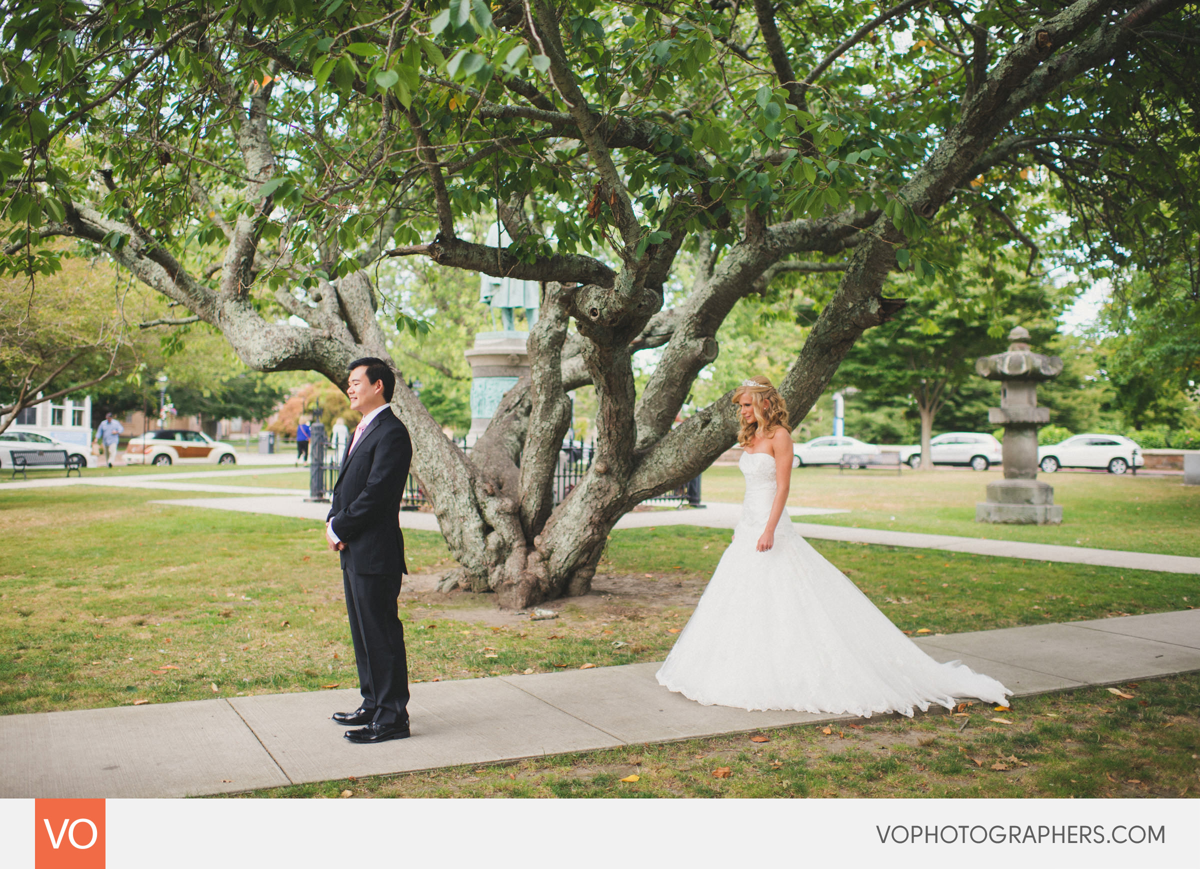 Rotunda-Easton-Beach-Newport-Rhode-Island-Wedding-0013