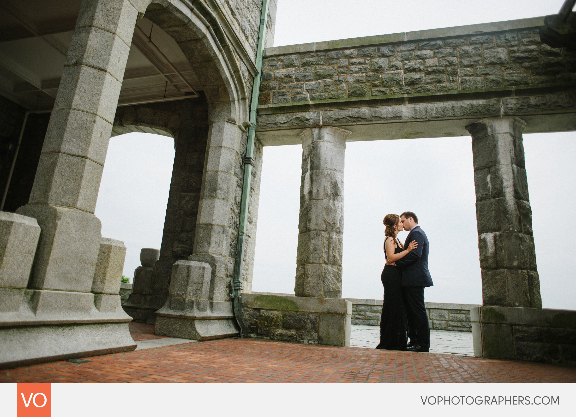 Branford-House-Groton-Wedding-Engagement-AM-0010