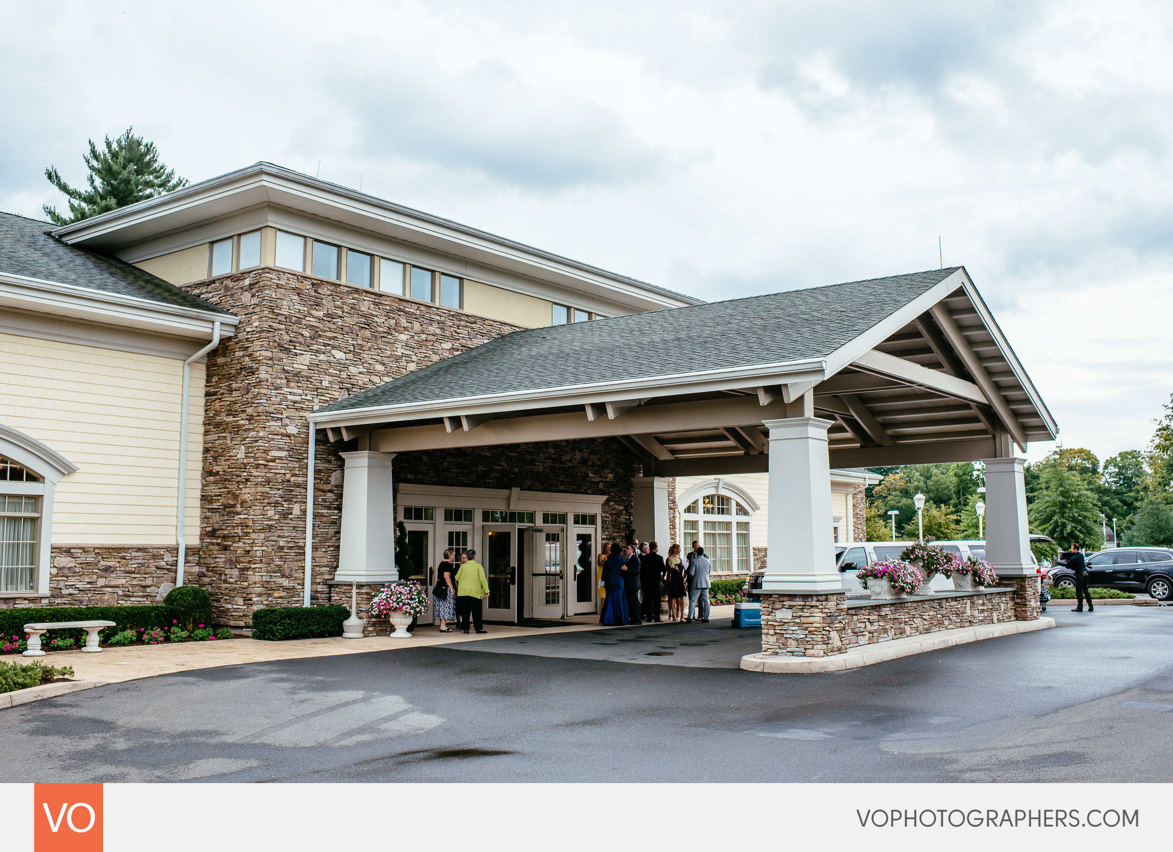 Wedding at The Riverview in Simsbury