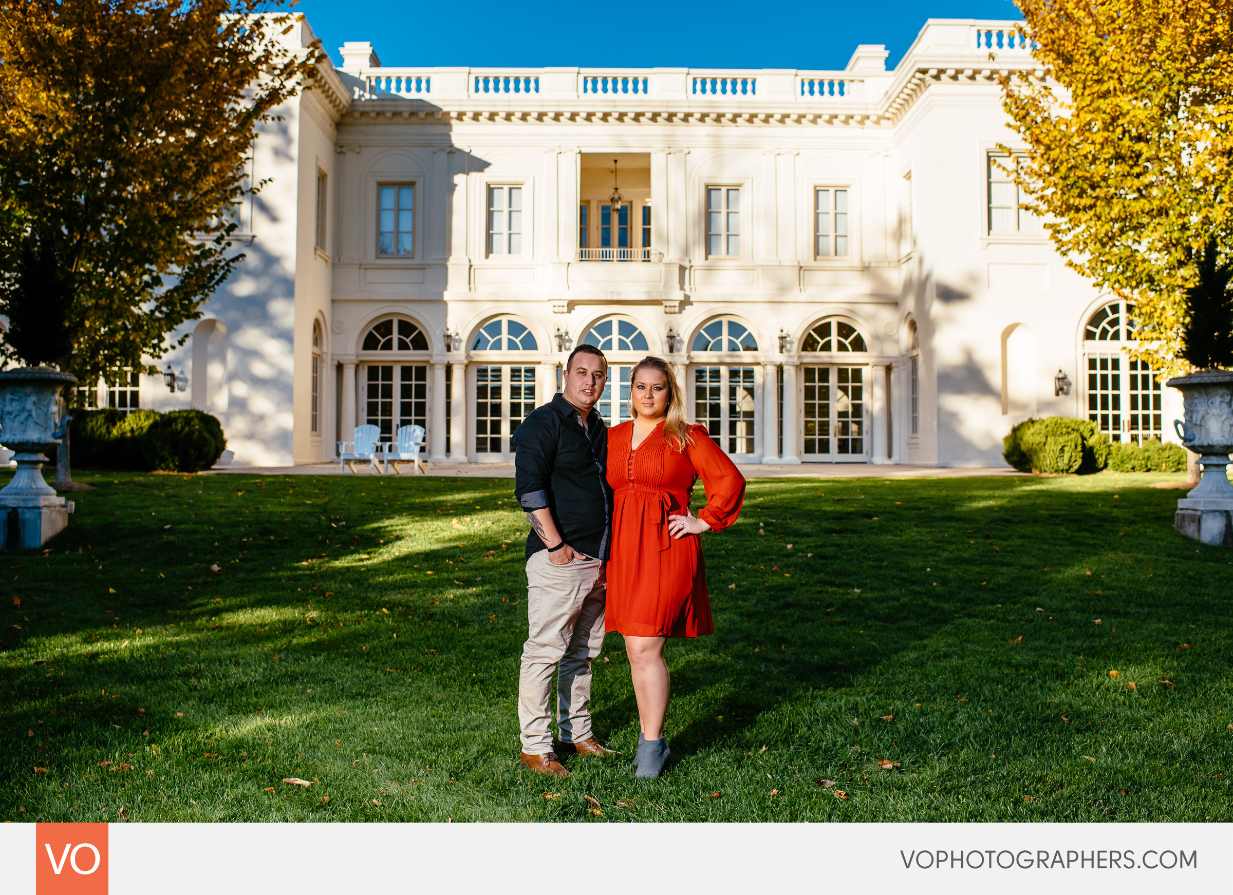 wadsworth-mansion-at-long-hill-engagement-0010
